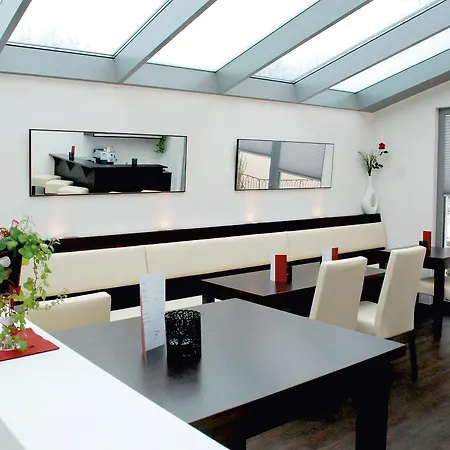 Dialog-hotel 3*